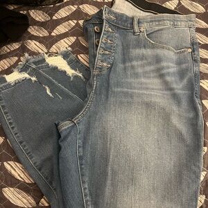 Torrid Distressed Bombshell skinny  Jeans